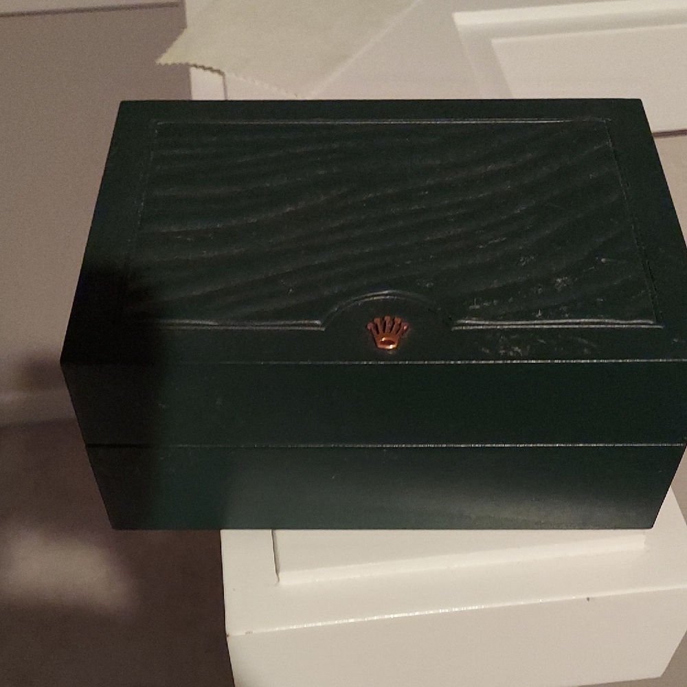 Green Watch Box